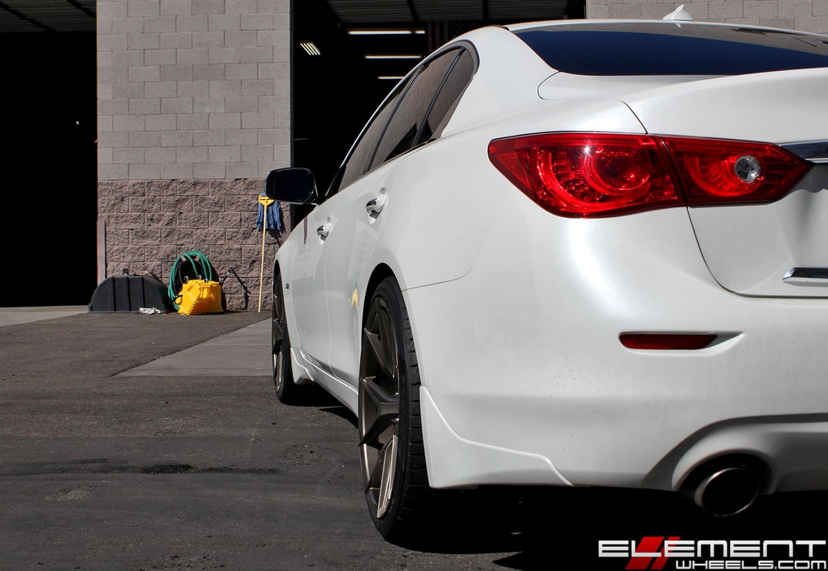 20 inch Staggered Verde V99 Axis Gloss Bronze on a 2015 Infiniti