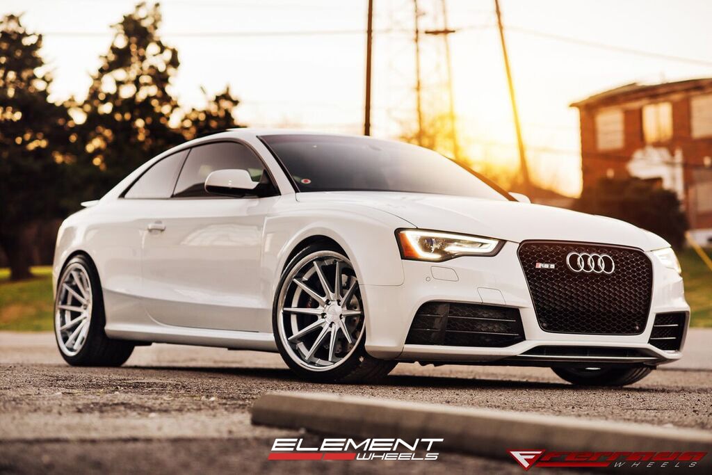 20 inch Staggered Ferrada FR4 Machine Silver on 15 Audi RS5 w/ Specs