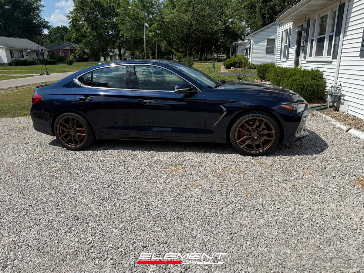 19 inch Variant Helium in Gloss Bronze on a 2019 Genesis G70