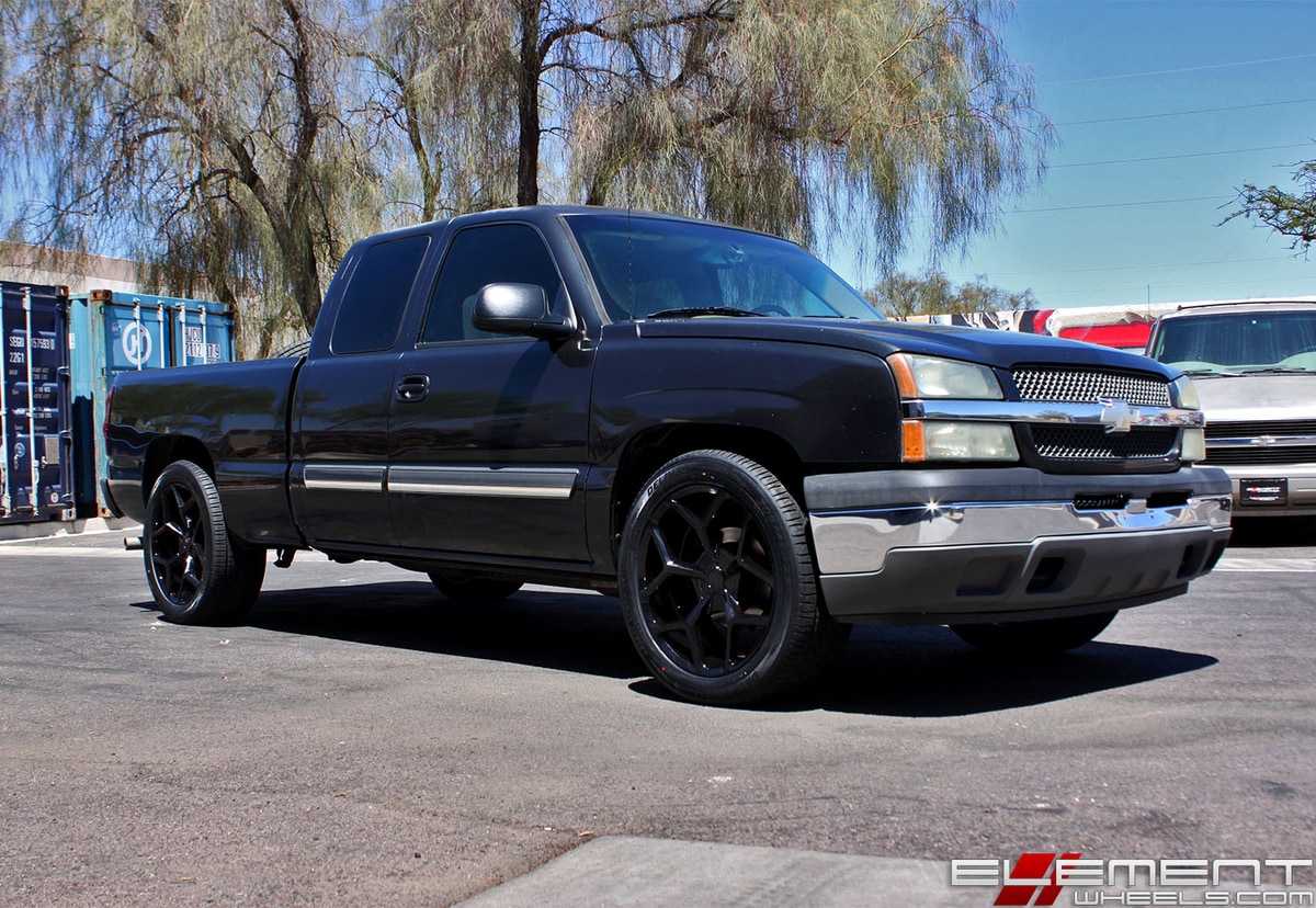 22x10 MRR T228 Truck Wheels Gloss Black on a 2005 Chevy Silverado 1500 w/ Specs