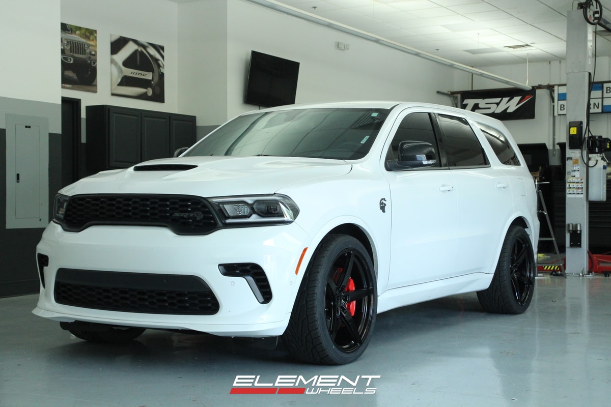 Staggered 22 Inch Velgen Light Weight Classic5 V2 in Gloss Black on a 2021 Dodge Durango Hellcat