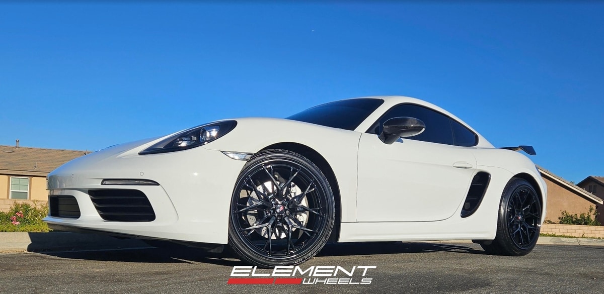 20 inch Staggered Savini SV.1 R03 in Gloss Black on a 2018 Porsche Cayman