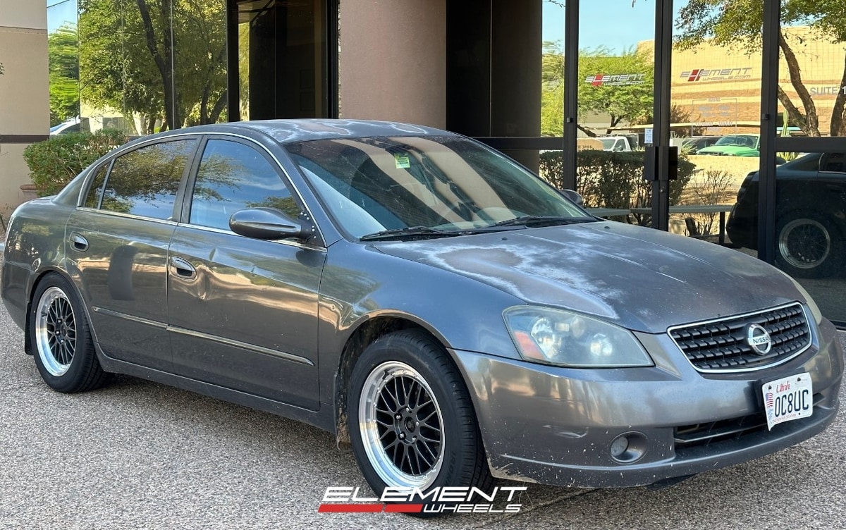17 inch Vors VR8 Hyper Black on a 2006 Nissan Altima