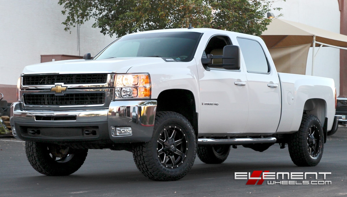 Fuel Maverick Black Milled wheels on 09 Chevy Silverado 2500 w/ Specs