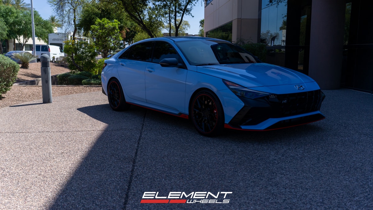 19 Inch Variant Radon in Gloss Piano Black on a 2022 Hyundai Elantra N