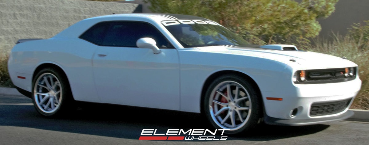 20 Inch Staggered Ferrada FR2 in Machine Silver on a 2019 Dodge Challenger