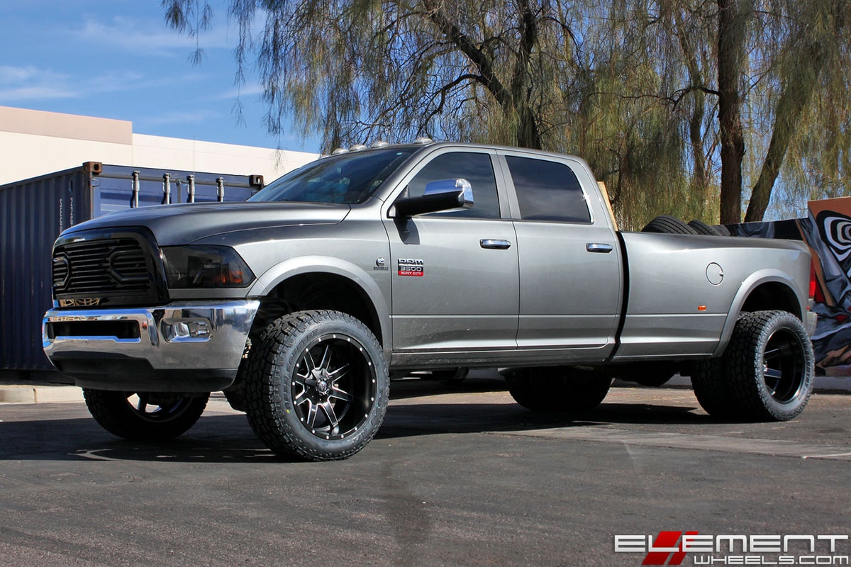 22 inch Staggered Fuel Off-Road Maverick Matte Black w/ Milled Accent D538 on a 2012 Dodge Ram 3500 Dually w/ specs