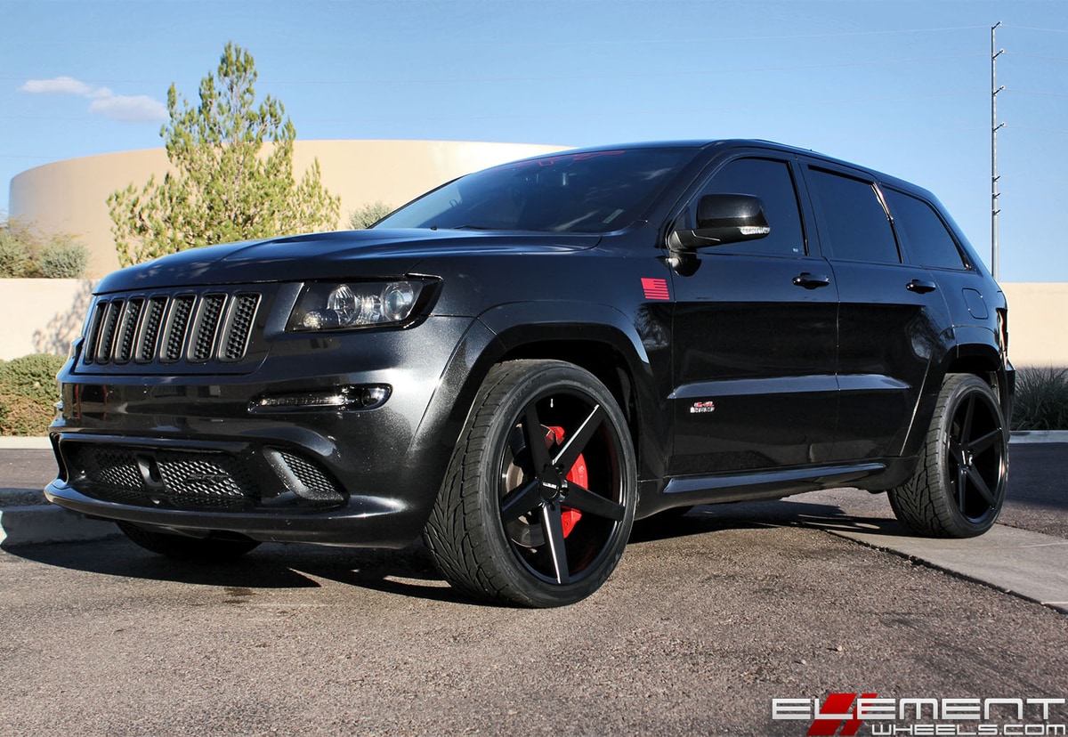 22x10.5 Zenetti Baron Satin Black on a 2012 Jeep Grand Cherokee SRT8 w/ Specs