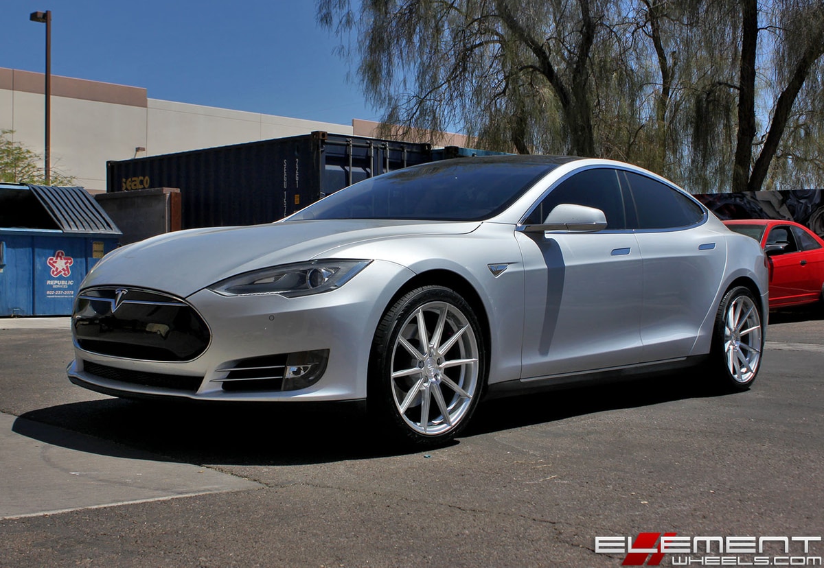 20 inch Staggered Variant Argon Silver Mirror Face (Flow Forged) on a 2013 Tesla Model S w/ specs