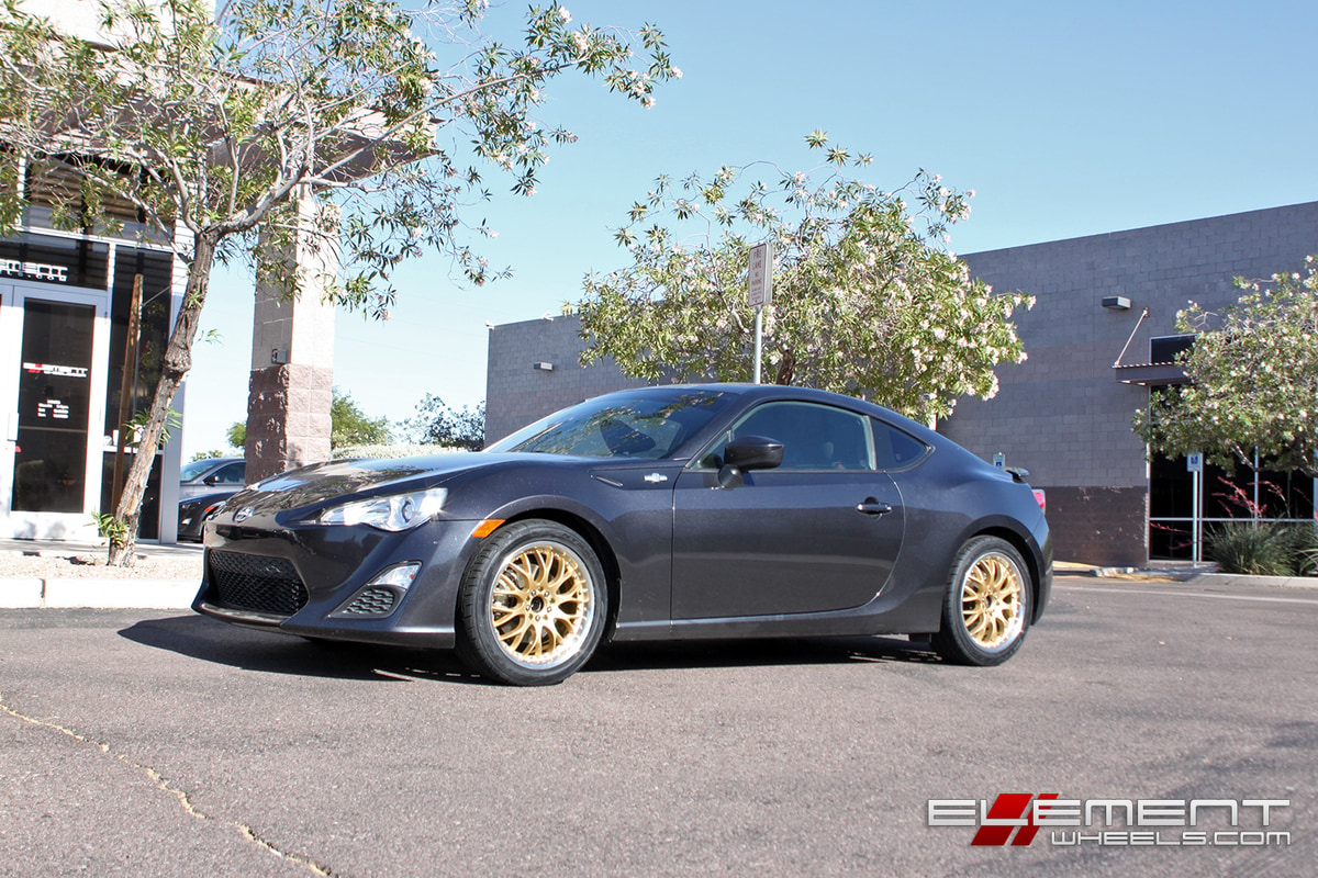 17x7.5 Drag DR-19 Gold on a 2013 Scion FR-Sw/ Specs