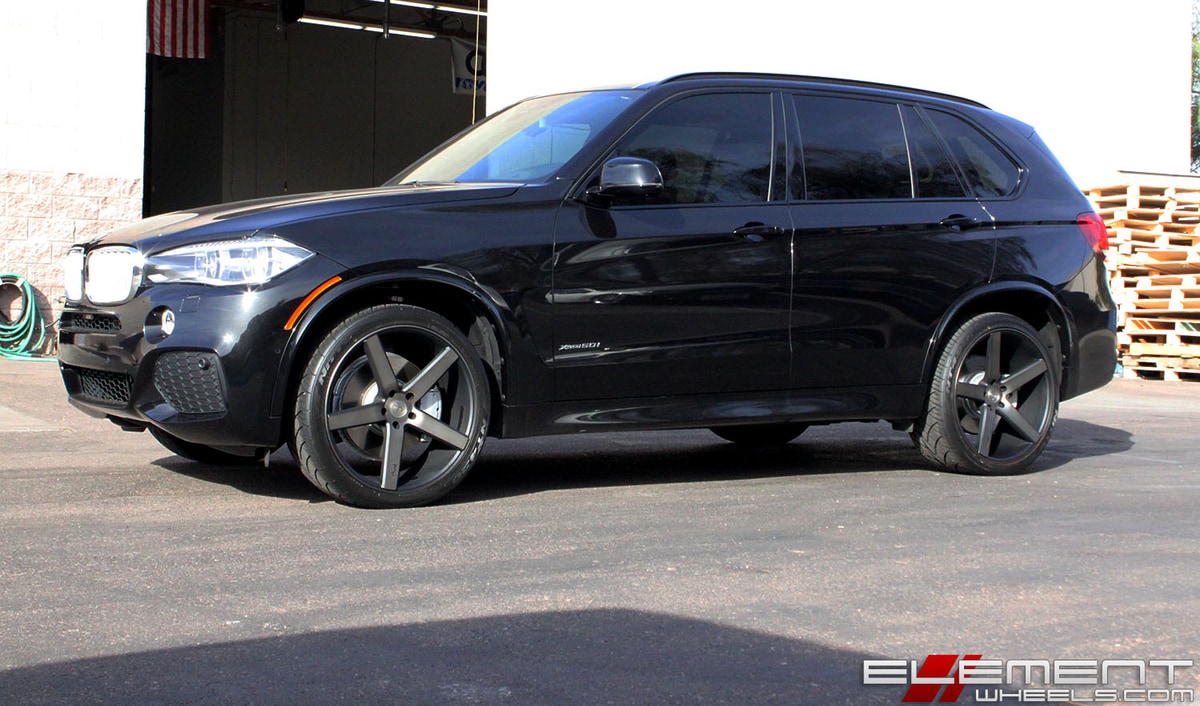 22 inch Staggered Niche Milan Black/Machined w/Tint on a 15 BMW X5 w/ Specs