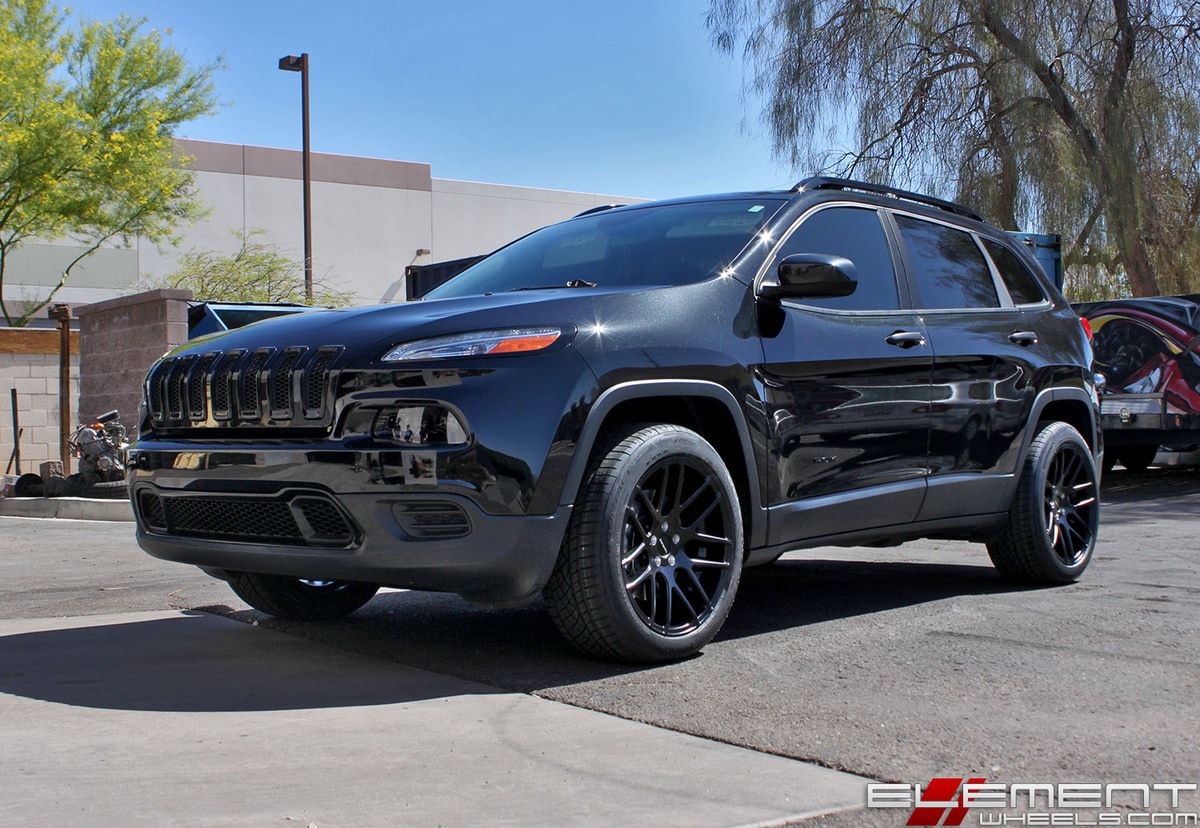 19x9.5 Zenetti Monterey Satin Black (Monocast) on a 2016 Jeep Cherokee w/ Specs