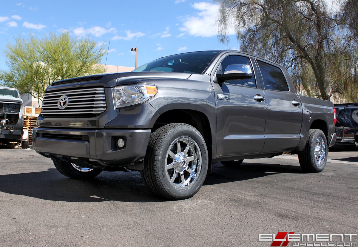 20x9 Fuel Off-Road Maverick Chrome on a 2017 Toyota Tundra w/ Specs