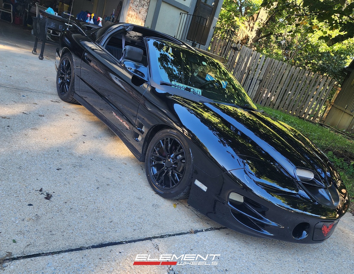 18x9.5 Corvette C7 Z06 Replica Wheel Gloss Black FR22 on 1993-2002 Pontiac Firebird/Trans Am