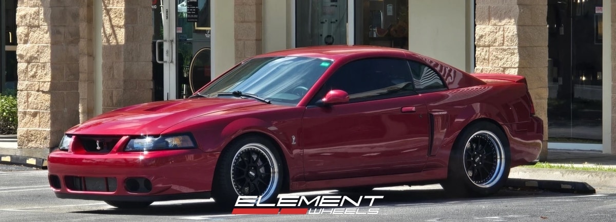 18x9.5 | 18x11 Staggered on 1994-2004 Ford Mustang