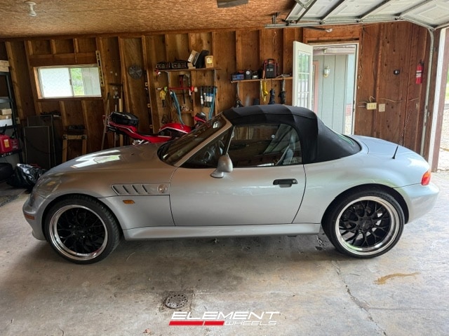 19x8.5 | 19x9.5 Staggered Ace Alloy AFF10 Gloss Piano Black w/ Diamond Lip (Flow Formed) on 1996-2002 BMW Z3