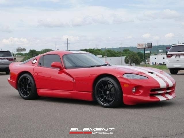 18x11 | 18x13 Staggered on 1996-2002 Dodge Viper