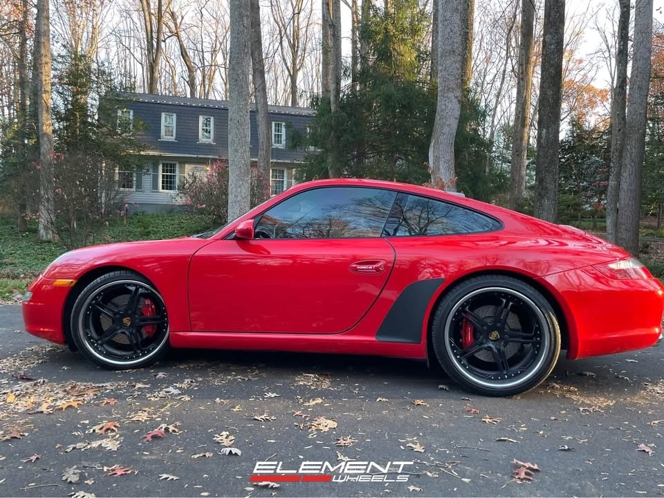20x8.5 | 20x11 Staggered Savini Wheels on 2005-2012 Porsche 911 Carrera 997 Base/S