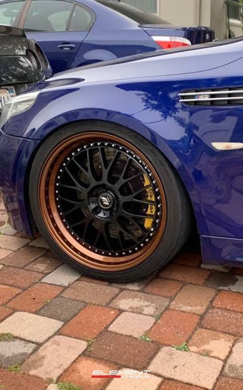 20x9 | 20x11 Staggered on 2006-2010 BMW M5
