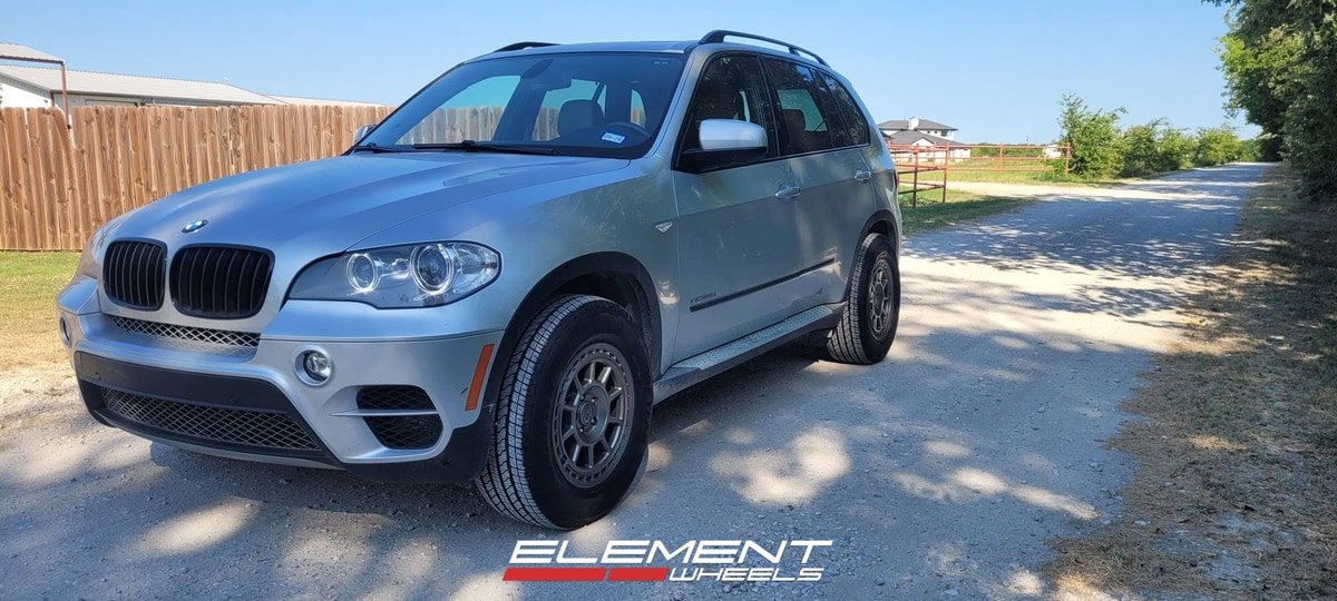 17x8 Fifteen52 Off-Road Traverse MX Magnesium Grey on 2007-2013 BMW X5
