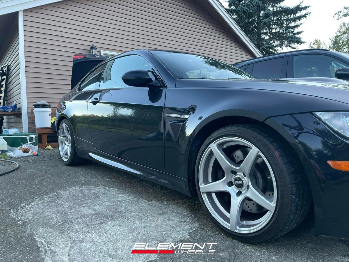 18x9.5 VMR Wheels on 2008-2013 BMW M3