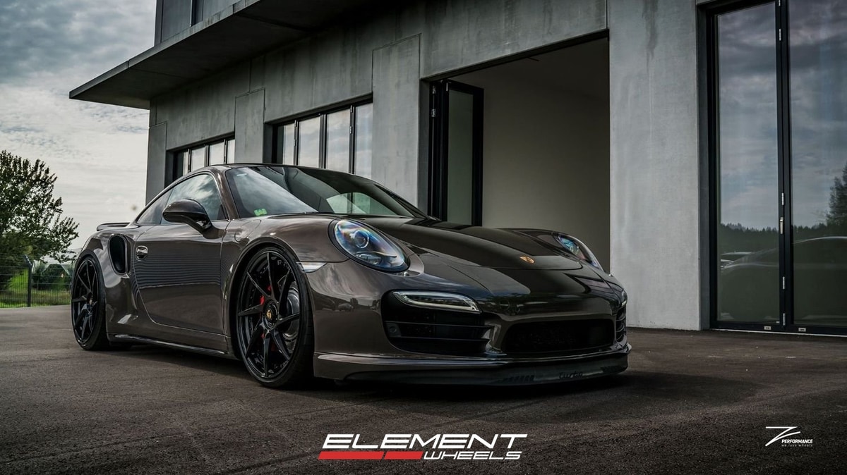 21x9 | 21x12 Staggered on 2013-2019 Porsche 911 Carrera 991 Turbo/4/4S/GTS/Targa