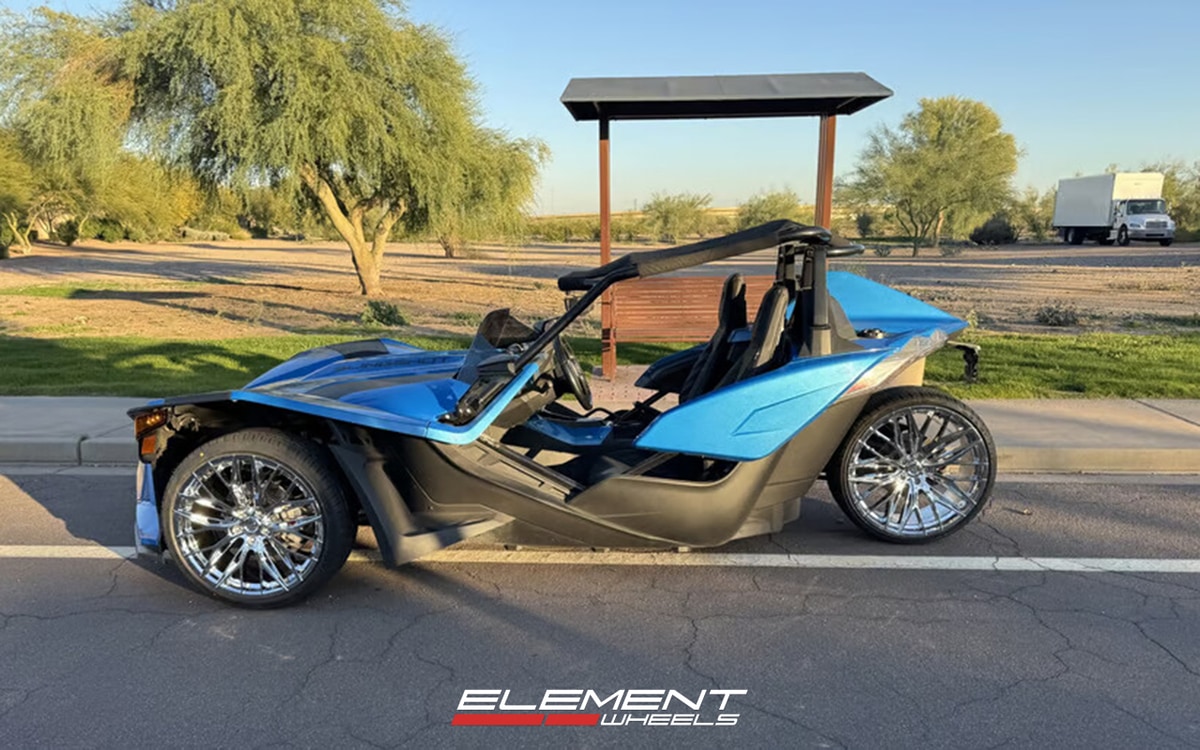 20x9 | 22x10.5 Staggered Lexani Aries Chrome on 2014-2025 Polaris Slingshot
