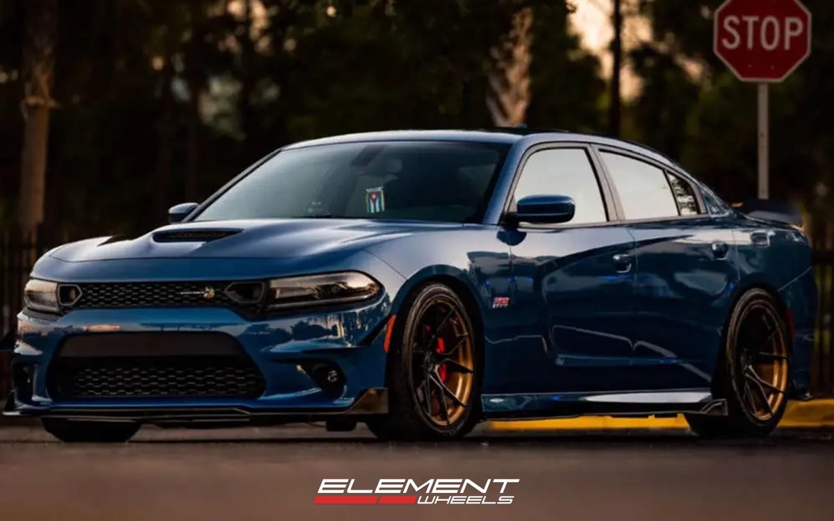 20x10 | 20x11 Staggered on 2015-2025 Dodge Charger RWD