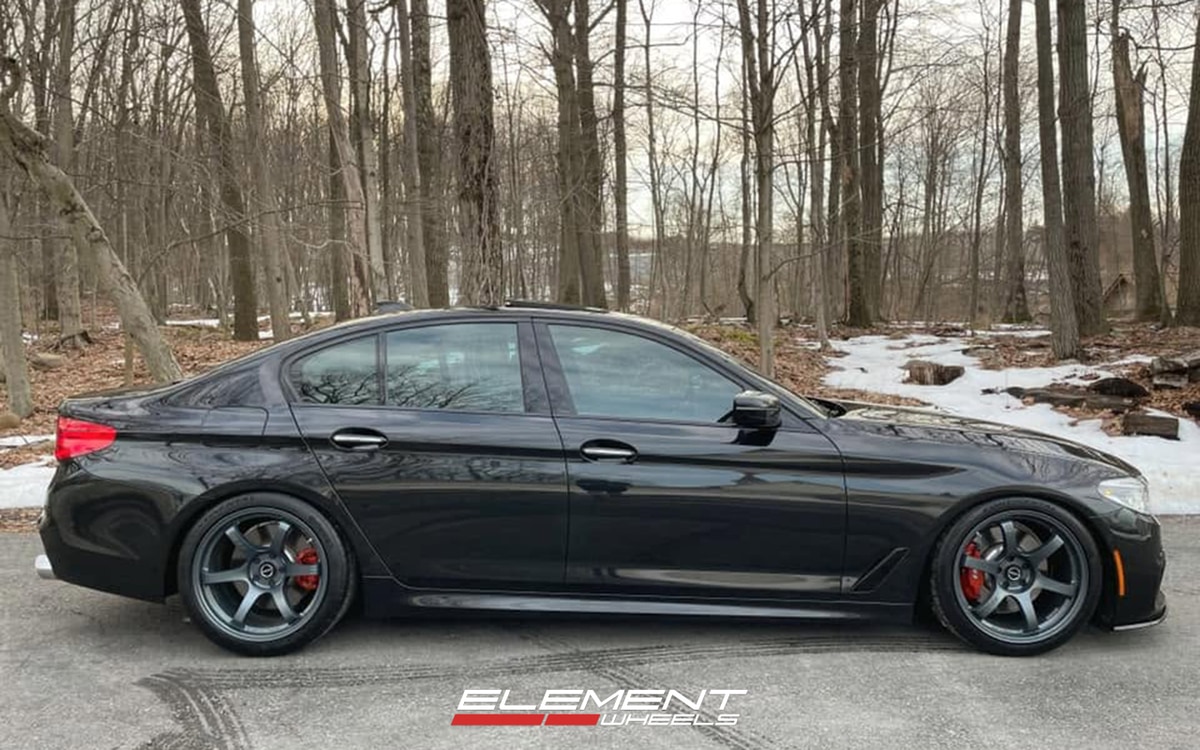19x9.5 | 19x10.5 Staggered on 2017-2023 BMW 5 Series