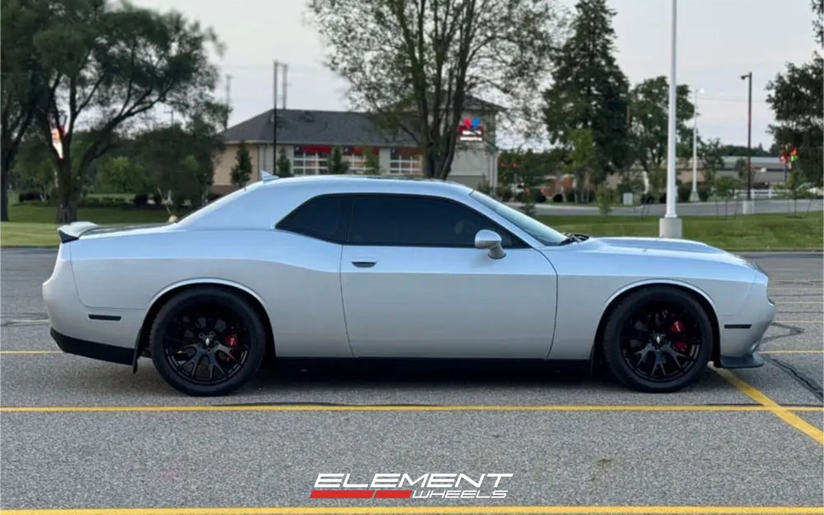 20x9 on 2017-2023 Dodge Challenger AWD