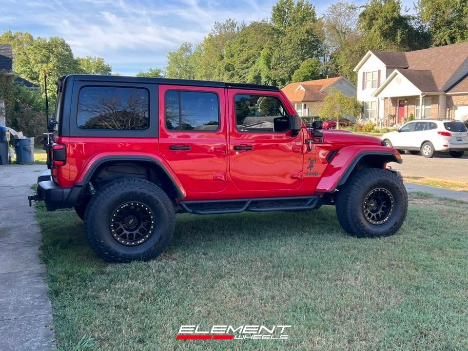 17x9 Dirty Life 9312 Mesa Race on 2018-2025 Jeep Wrangler JL