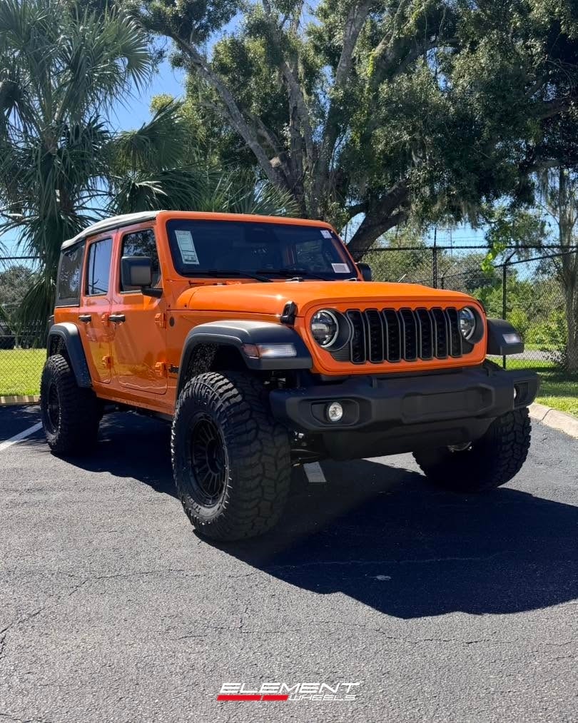 17x9 | 17x9 Staggered Fuel Off-Road Ascend Matte Black w/ Gloss Black Lip FC905 on 2018-2025 Jeep Wrangler JL