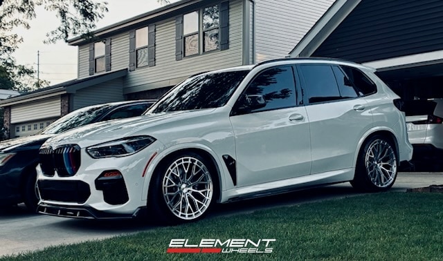 22x10.5 Ferrada Forge-8 FR12 Machine Silver (Rotary Forged) on 2019-2025 BMW X5