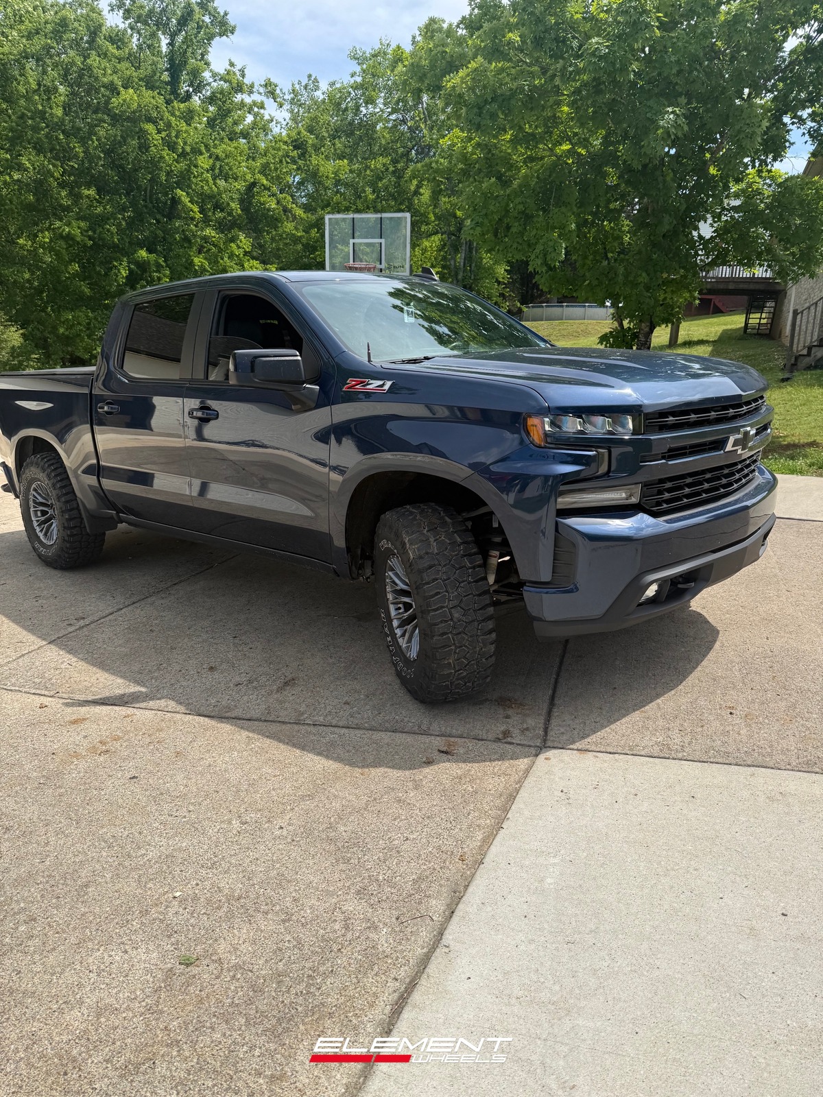 17x9 Fuel Off-Road Rebar 6 Matte Gunmetal D848 on 2019-2025 Chevrolet Silverado 1500