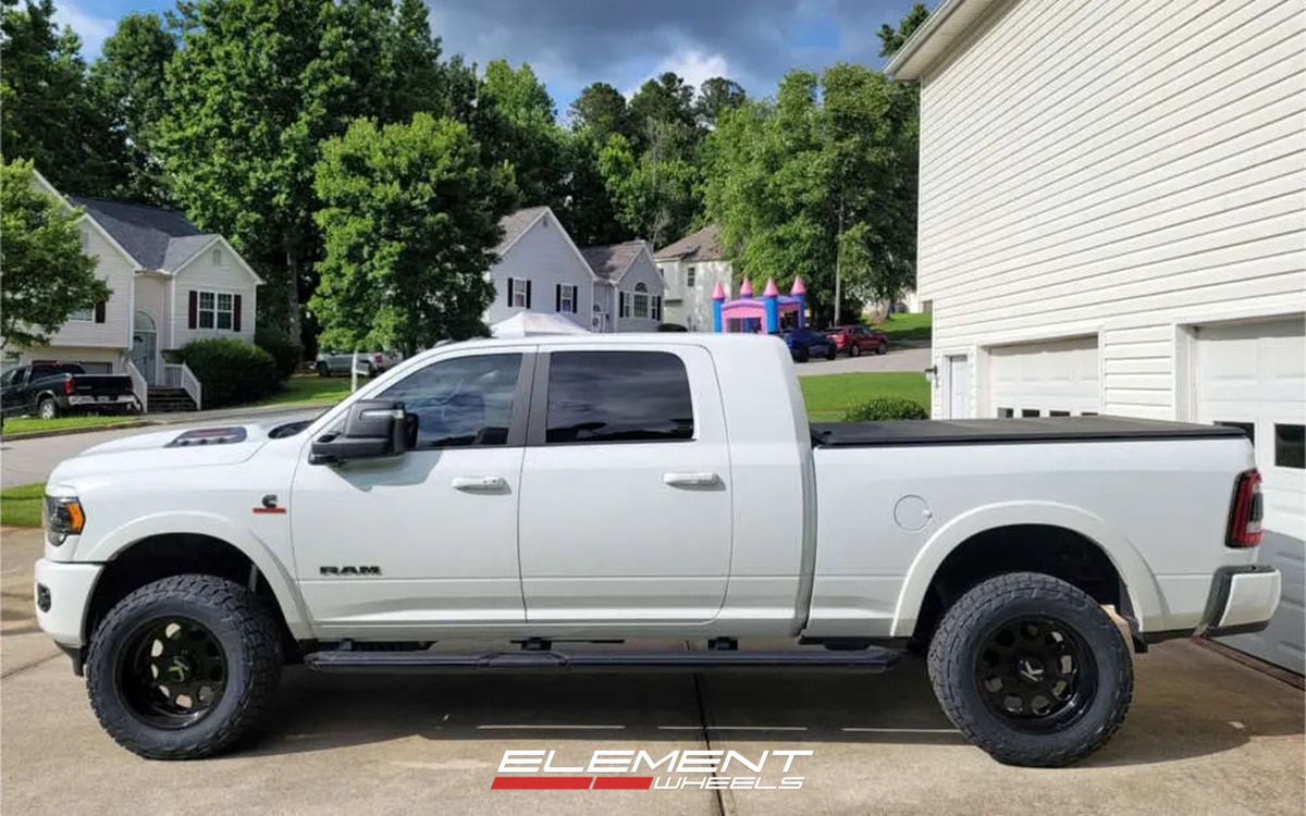 20x10 on 2019-2026 RAM 2500/3500