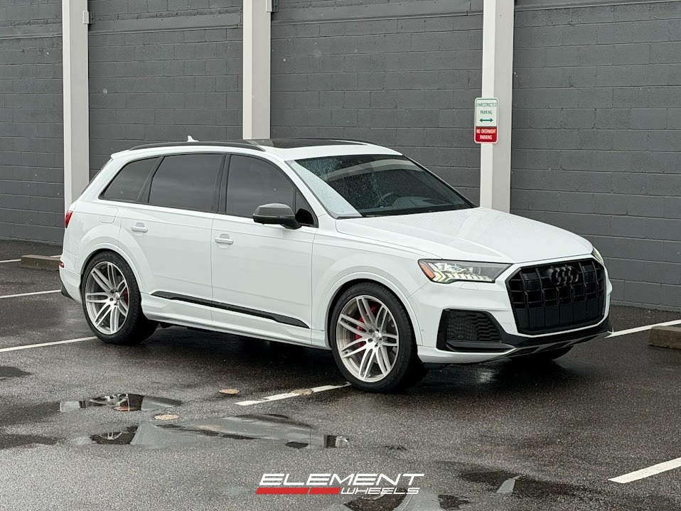 22x11 on 2020-2025 Audi SQ7