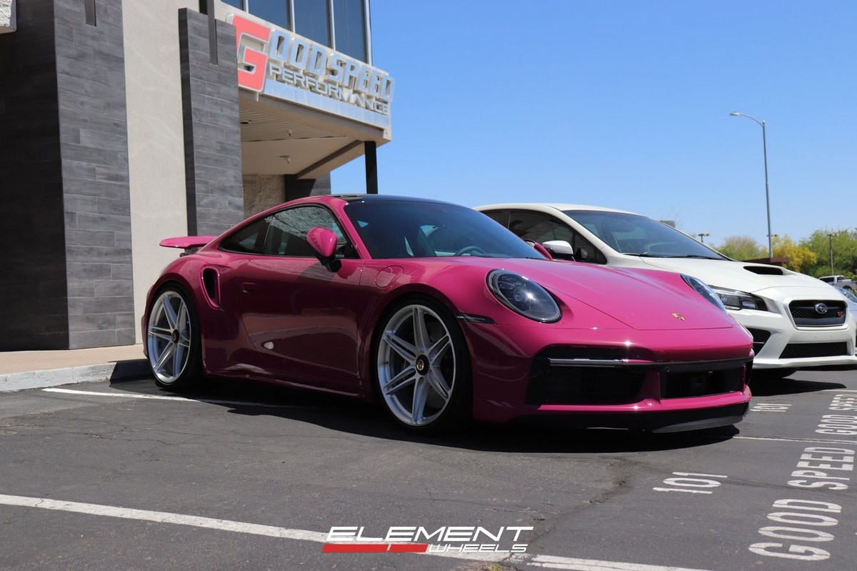 21x9.5 | 21x12.5 Staggered HRE P106 Wheels on 2020-2025 Porsche 911 Carrera 992 Turbo Centerlock
