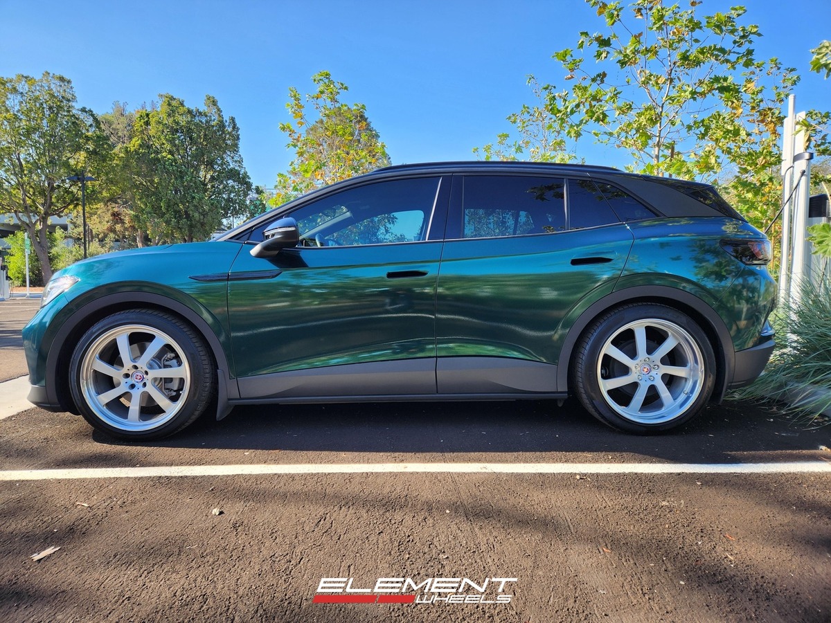 21x9 | 21x9.5 Staggered HRE Wheels on 2021-2024 Volkswagen ID.4