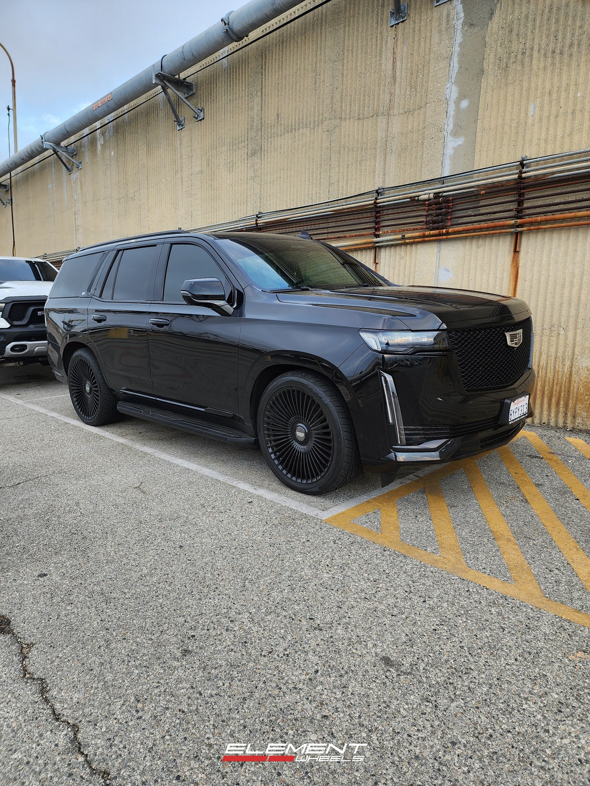 24x10 Dolce Luxury Trento Gloss Black on 2021-2025 Cadillac Escalade