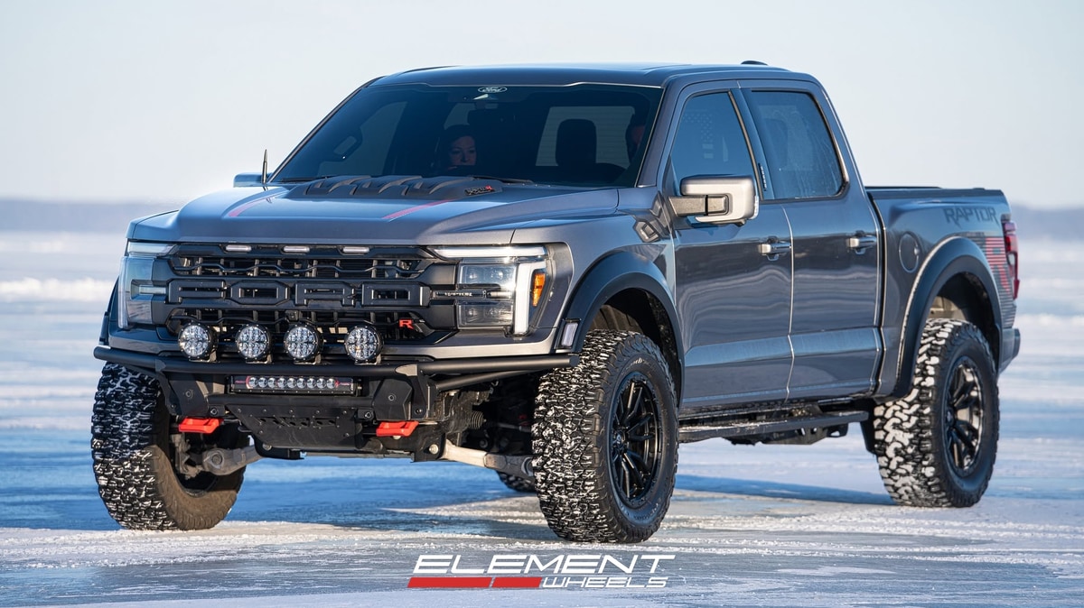 20x9 Fuel Off-Road Rebel Matte Black D679 on 2021-2025 Ford F-150 Raptor