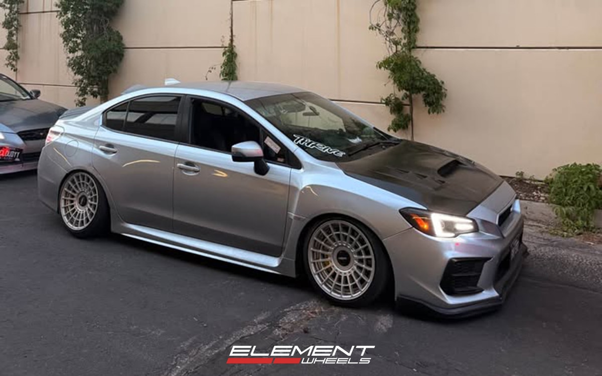 18x9.5 Rotiform LAS-R on 2022-2025 Subaru WRX