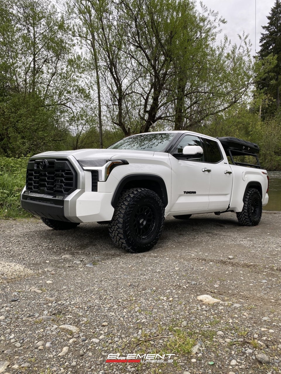 17x9 | 17x9 Staggered Black Rhino Chamber on 2022-2025 Toyota Tundra