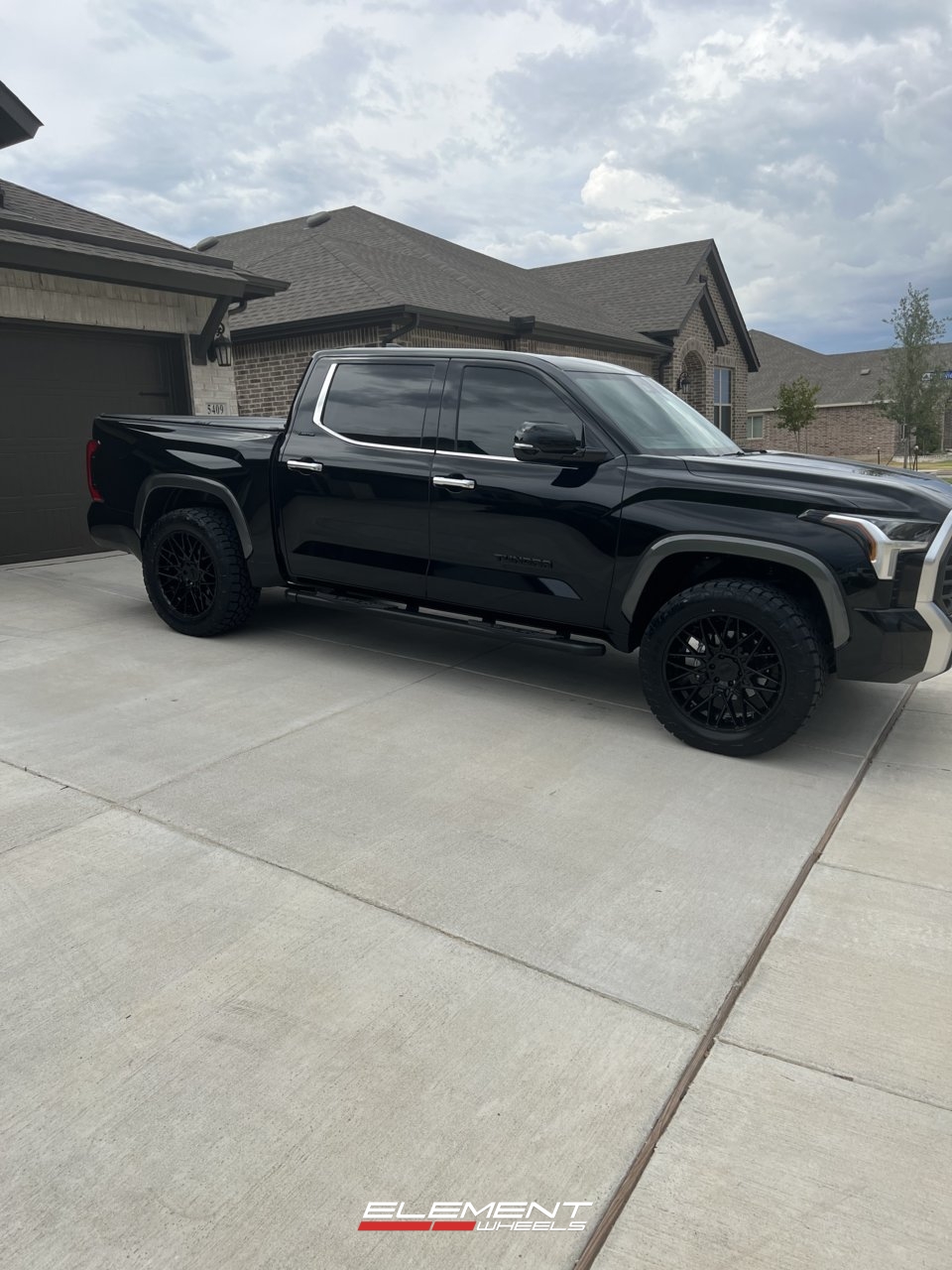 22x10 | 22x10 Staggered Black Rhino Wheels on 2022-2025 Toyota Tundra