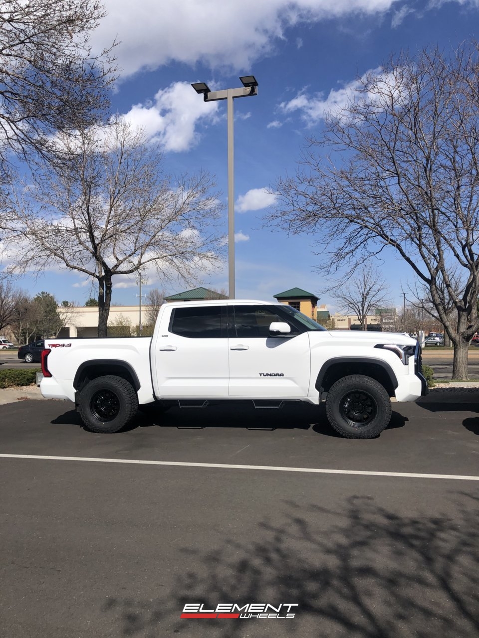 18x9 | 18x9 Staggered Method Race MR316 Matte Black on 2022-2025 Toyota Tundra