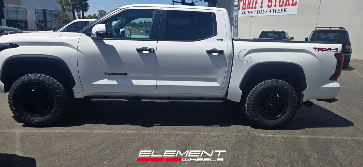 18x9 Method Race MR703 on 2022-2025 Toyota Tundra