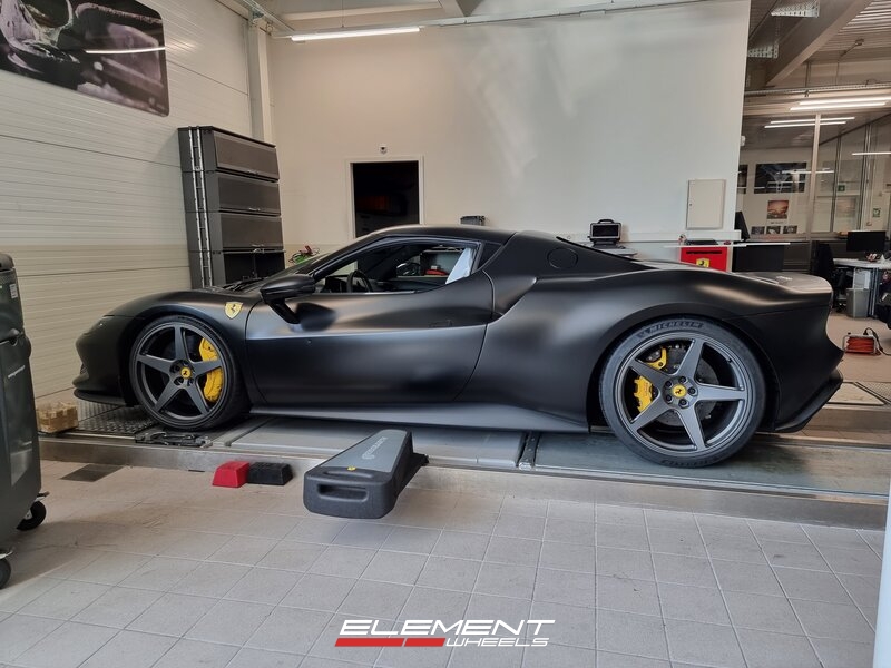 21x9.5 | 21x12 Staggered Vossen Wheels on 2022-2027 Ferrari 296
