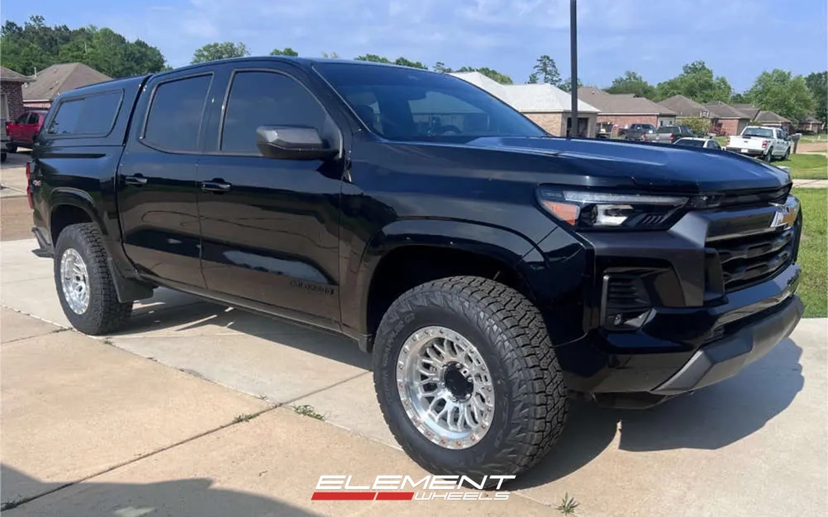 17x9 Lock Off-Road Combat Machine w/ Clear Coat on 2023-2025 Chevrolet Colorado