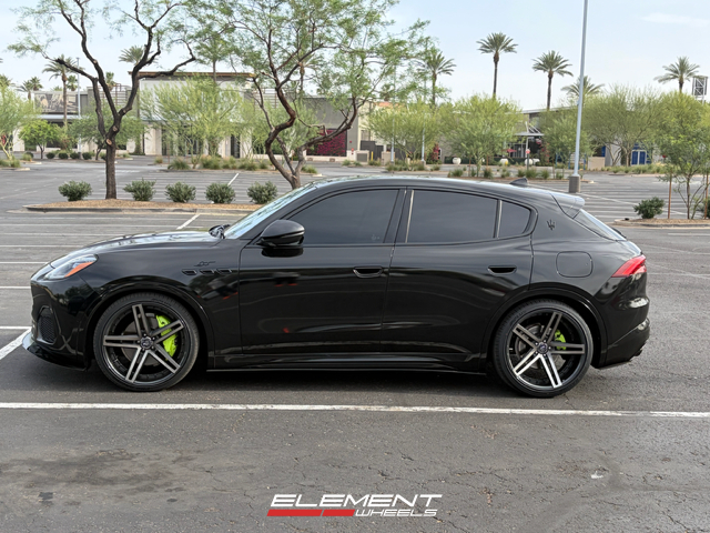 22x9 | 22x10.5 Staggered AXE EX20 Gloss Black Machined Face and Polished Barrel on 2023-2025 Maserati Grecale
