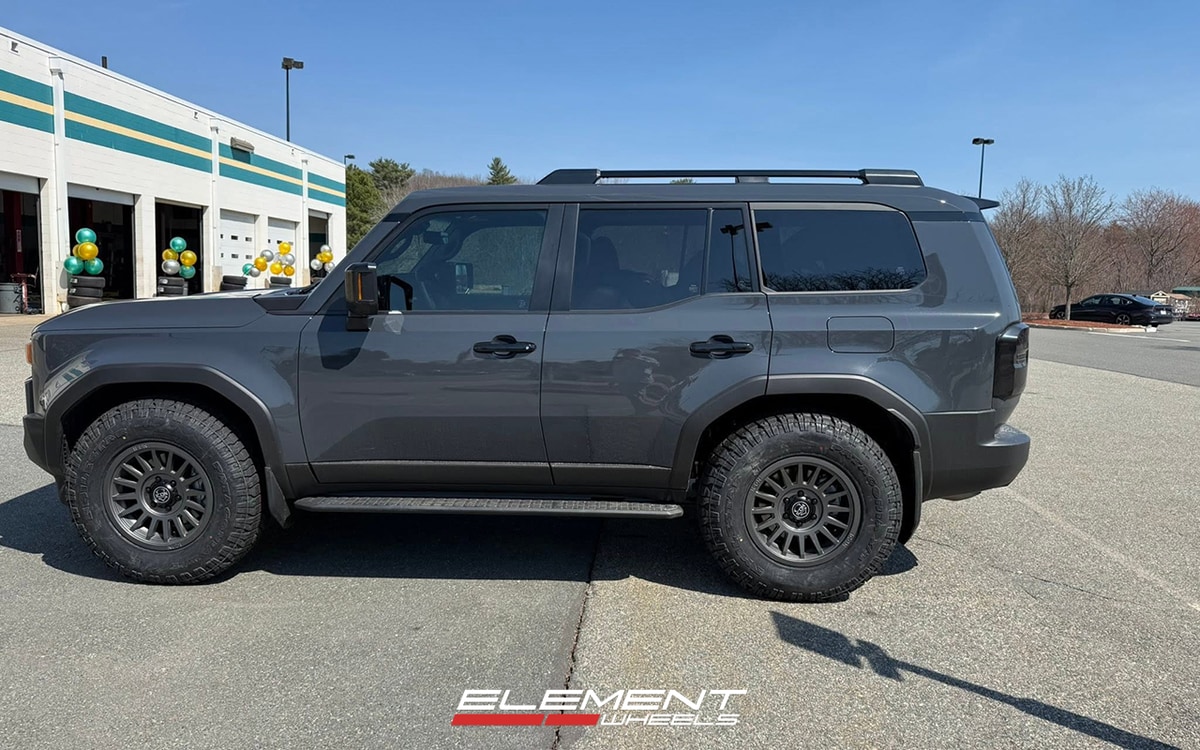 18x9 ICON Recon SLX Charcoal on 2024-2025 Toyota Land Cruiser