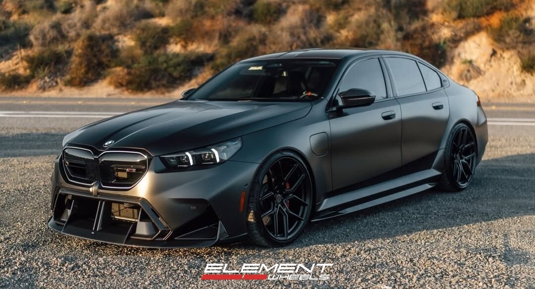 22x10.5 | 22x11 Staggered MV Forged MVF5 on 2025-2026 BMW M5